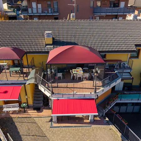 לינה וארוחת בוקר La Casa Del Grillo 1 3*