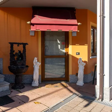 La Casa Del Grillo 1 فندق مبيت وإفطار أَويستا