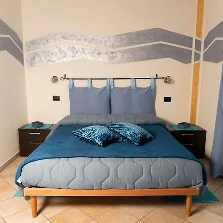 La Casa Del Grillo 1 فندق مبيت وإفطار أَويستا