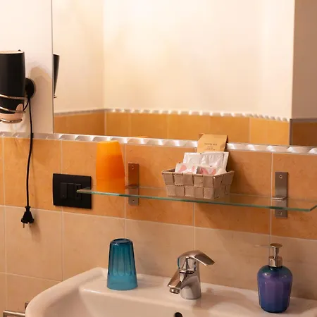 فندق مبيت وإفطار La Casa Del Grillo 1