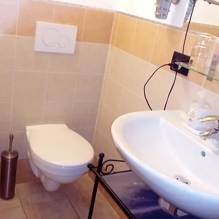 La Casa Del Grillo 1